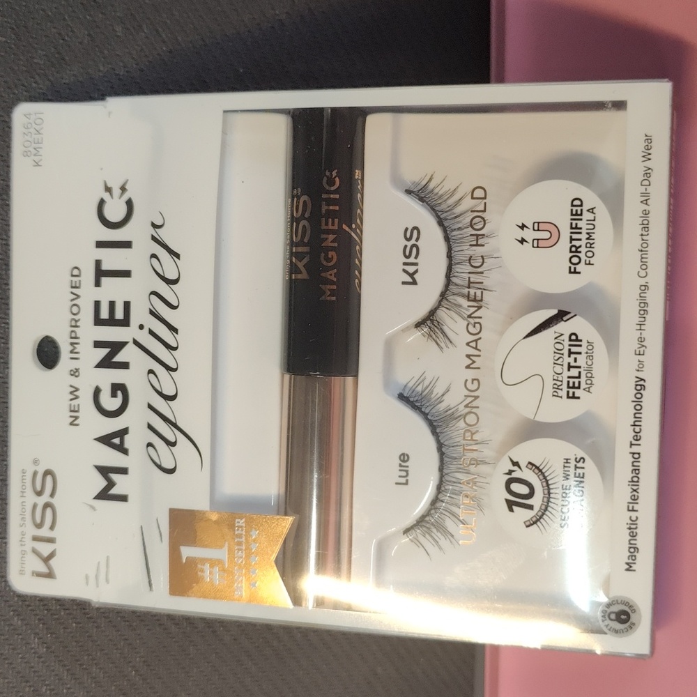 Kiss Magnetic Eyeliner and Lashes